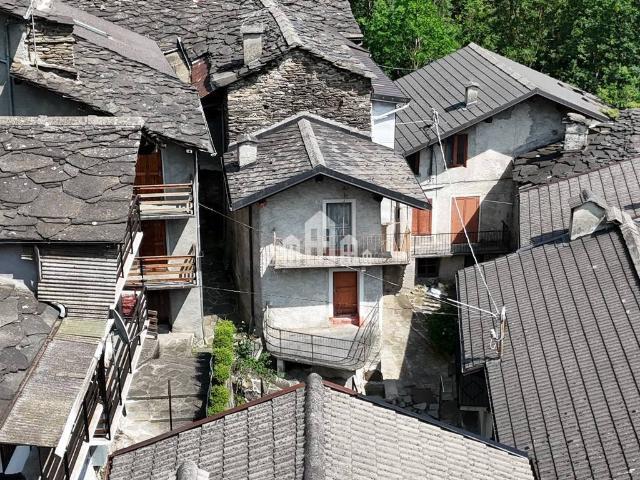 Casa indipendente in vendita a Ronco Canavese TO