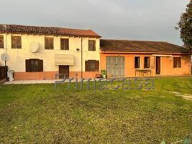 Casa indipendente in vendita a Ronco All'Adige