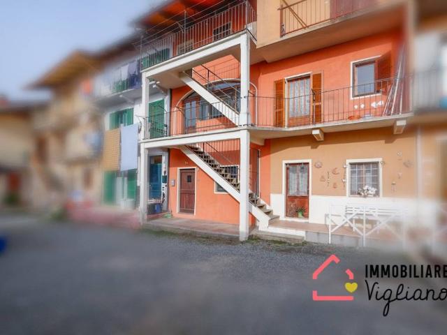 Casa indipendente in vendita a Ronco Biellese BI