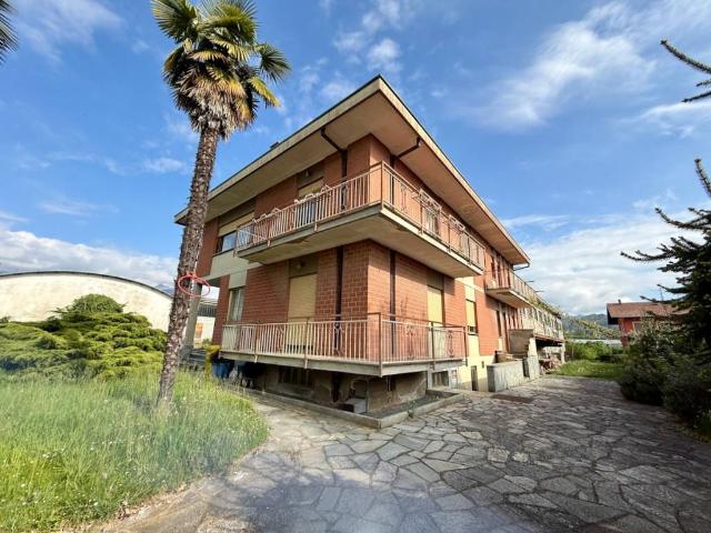 Casa indipendente in vendita a Ronco Biellese BI