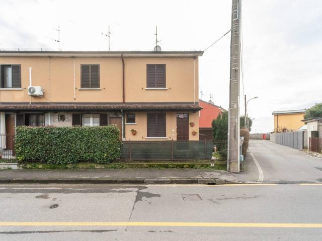 Casa indipendente in vendita a Roncello MB