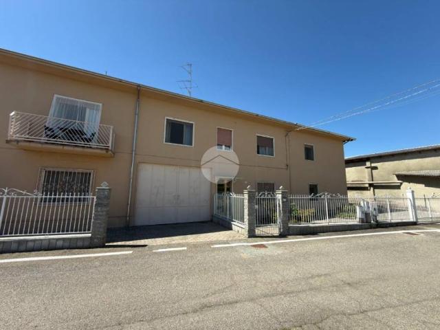 Casa indipendente in vendita a Ronsecco VC