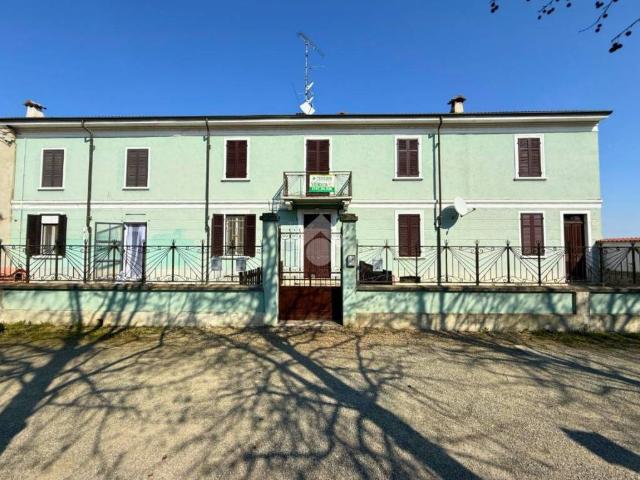Casa indipendente in vendita a Ronsecco via Duca d'Aosta, 12