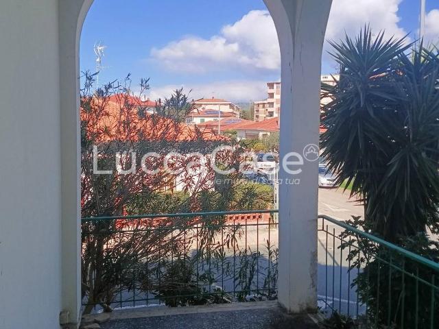 Casa indipendente in vendita a Rosignano Marittimo