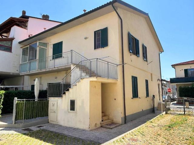 Casa indipendente in vendita a Rosignano Marittimo LI