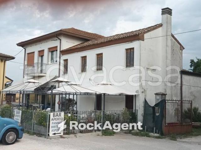 Casa indipendente in vendita a Rosolina via Fenilone, 16
