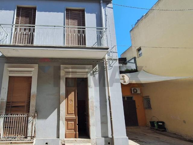 Casa indipendente in vendita a Rosolini SR