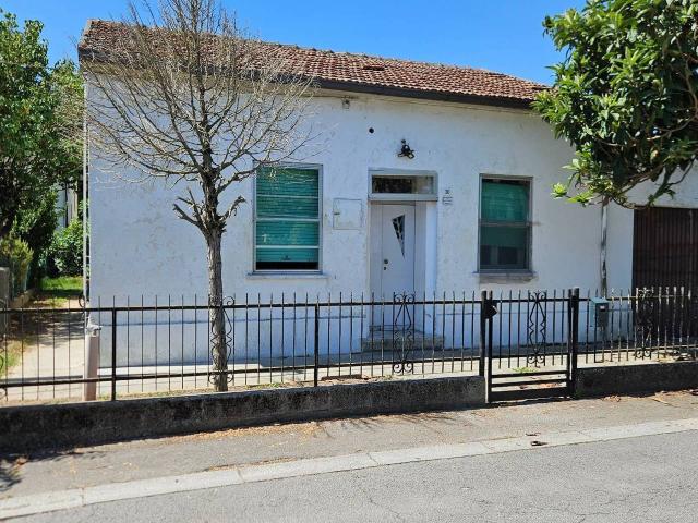 Casa indipendente in vendita a Ravenna