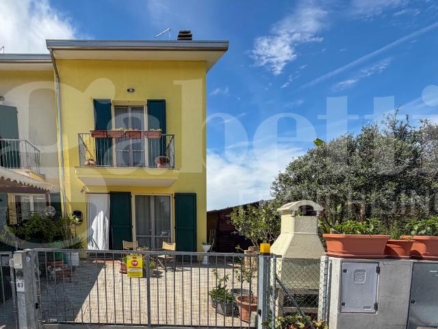 Casa indipendente in vendita a Ravenna