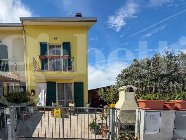 Casa indipendente in vendita a Ravenna RA