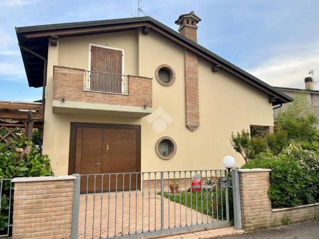 Casa indipendente in vendita a Ravenna RA