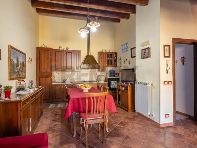 Casa Indipendente in vendita a Ragusa, Centro