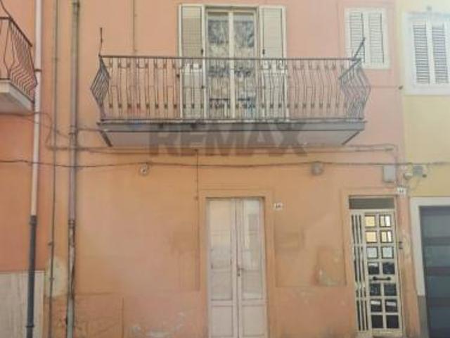 Casa Indipendente in vendita a Ragusa, Centro