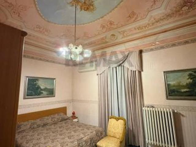 Casa Indipendente in vendita a Ragusa, Centro