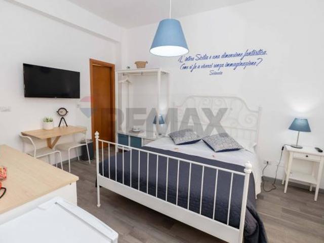 Casa Indipendente in vendita a Ragusa, Centro