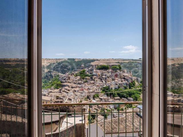 Casa indipendente in vendita a Ragusa, Ibla