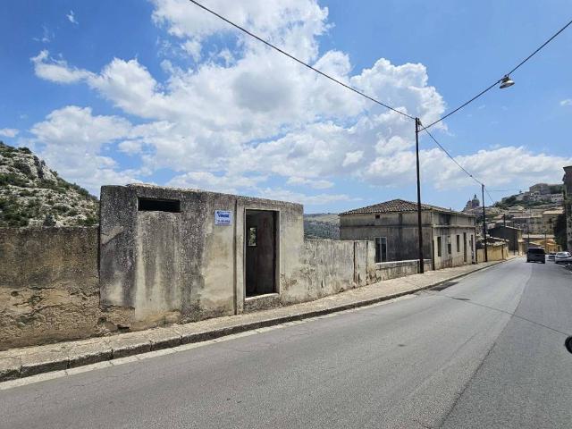 Casa indipendente in vendita a Ragusa RG