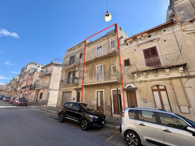 Casa indipendente in vendita a Ragusa