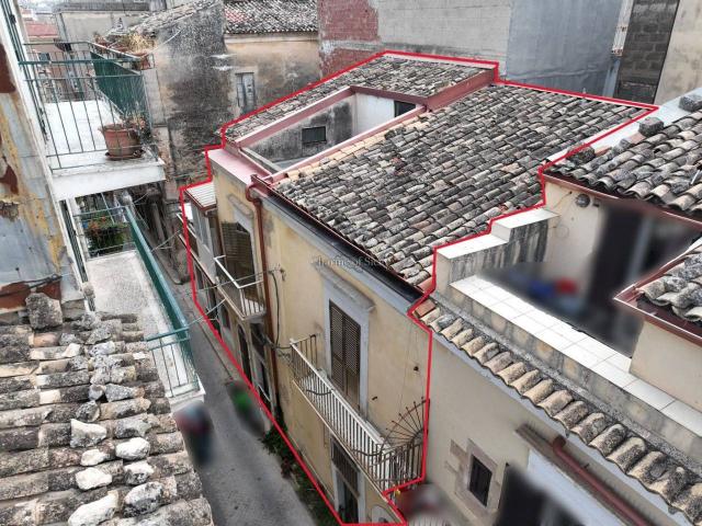 Casa indipendente in vendita a Ragusa