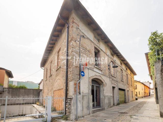 Casa indipendente in vendita a Ranica BG
