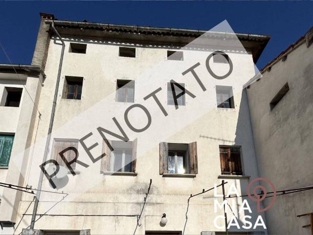 Casa indipendente in vendita a Revine Lago TV