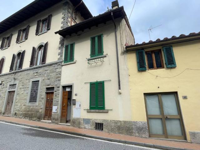 Casa indipendente in vendita a Reggello FI