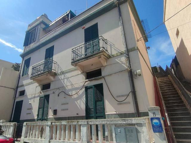 Casa indipendente in vendita a Reggio Calabria RC