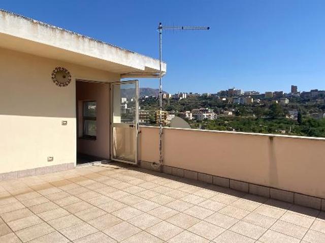 Casa indipendente in vendita a Reggio Calabria