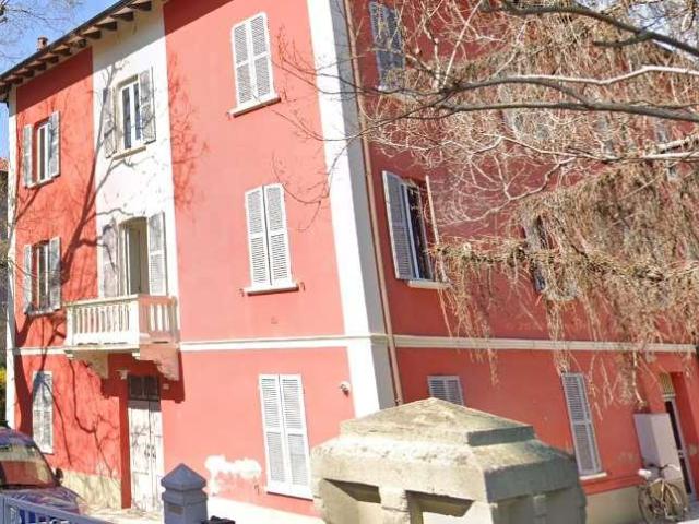 Casa indipendente in vendita a Reggio Emilia