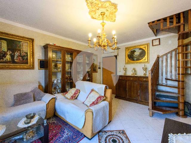 Casa indipendente in vendita a Reggio Emilia