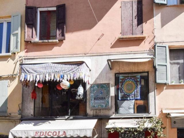 Casa indipendente in vendita a Reggio Emilia RE