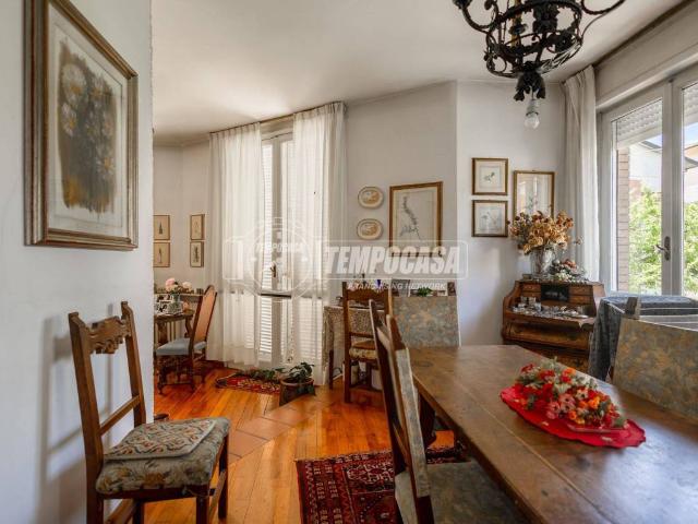 Casa indipendente in vendita a Reggio Emilia RE