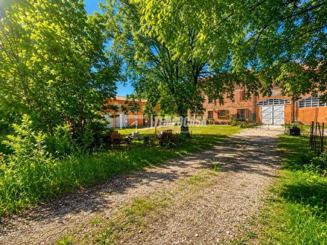 Casa indipendente in vendita a Reggiolo RE