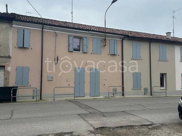 Casa indipendente in vendita a Reggiolo via Trieste, 68