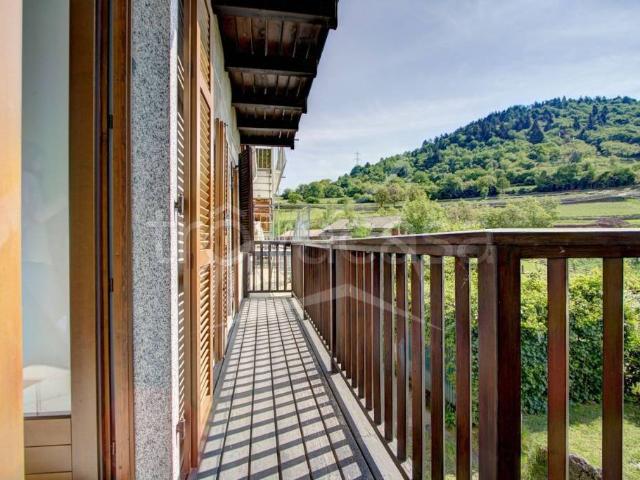Casa indipendente in vendita a Riva del Garda, Campi