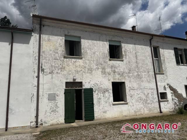 Casa indipendente in vendita a Riva del Po via Pampano Brusantina