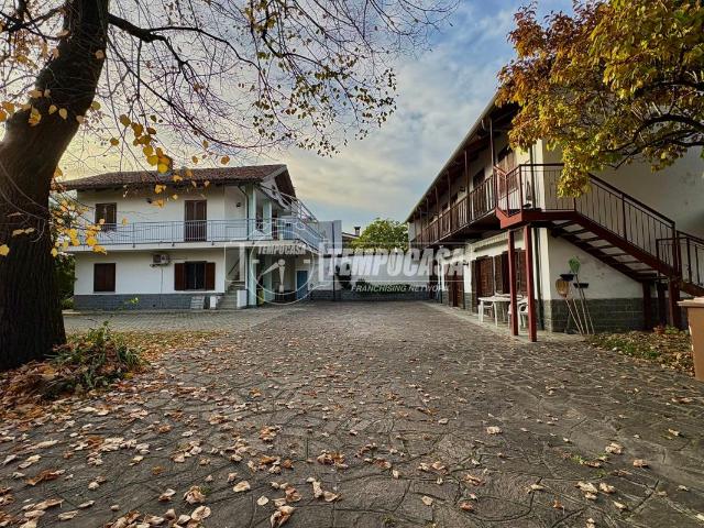 Casa indipendente in vendita a Rivalta Di Torino