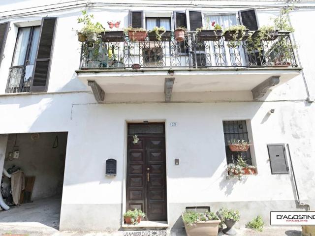 Casa indipendente in vendita a Rivarolo Canavese