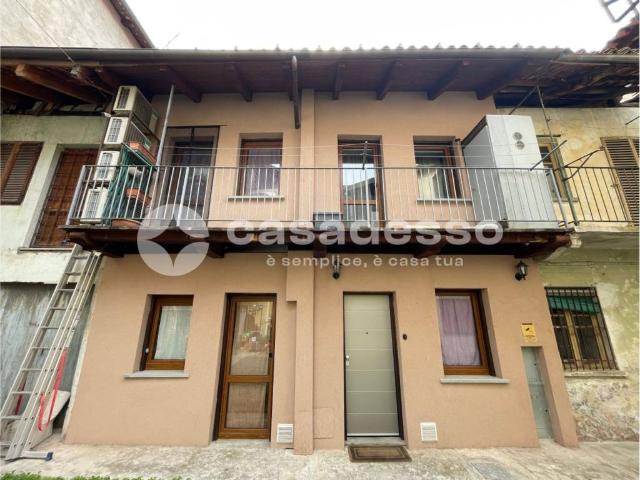 Casa indipendente in vendita a Rivarolo Canavese TO