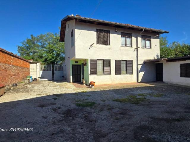 Casa indipendente in vendita a Rivarolo Canavese TO
