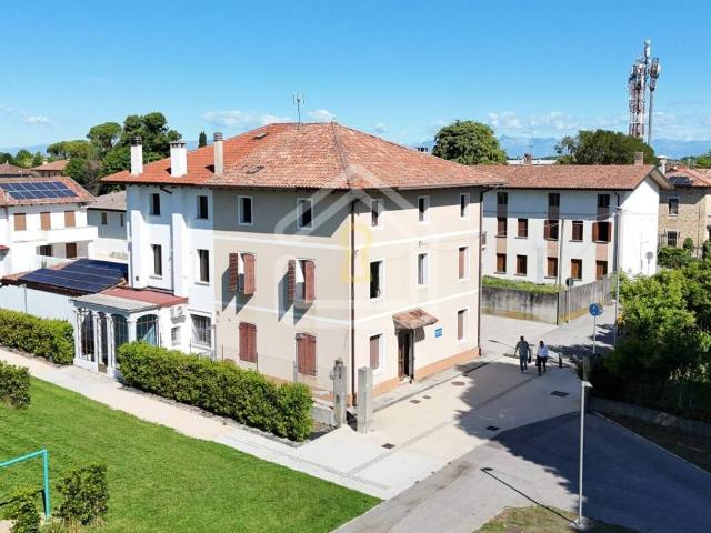 Casa indipendente in vendita a Rivignano Teor UD