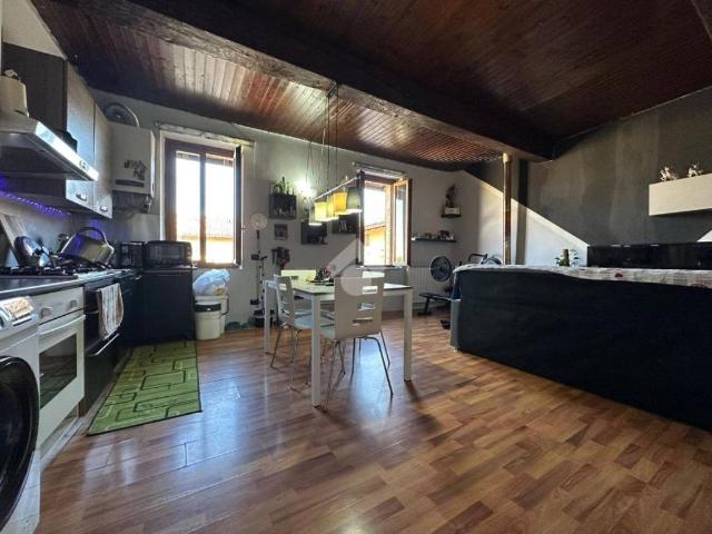 Casa indipendente in vendita a Rivolta d'Adda CR