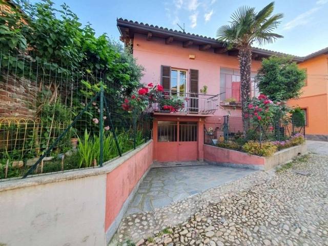 Casa indipendente in vendita a Rivoli