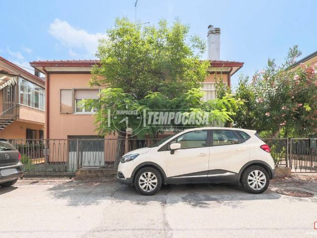 Casa indipendente in vendita a Riccione RN