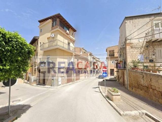 Casa indipendente in vendita a Riesi via vittorio veneto, 54