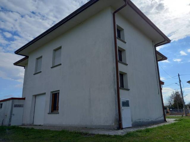 Casa indipendente in vendita a Rimini RN