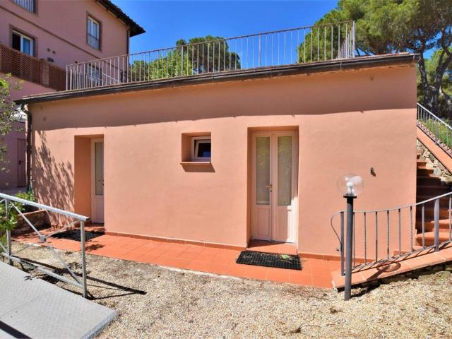 Casa indipendente in vendita a Rio LI