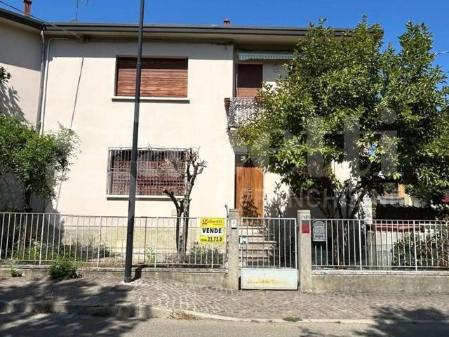 Casa indipendente in vendita a Riolo Terme