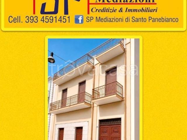 Casa indipendente in vendita a Riposto piazza San Pietro