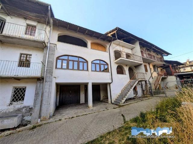 Casa indipendente in vendita a Rueglio